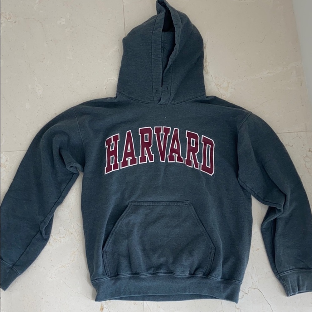 Harvard hoodie